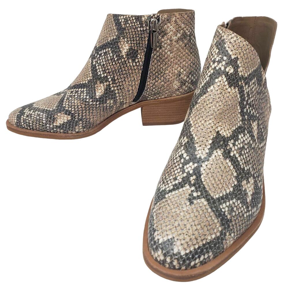 NEW! Vince Camuto Snakeskin Boot Shootie Bootie Reptile Classic Casual - 8